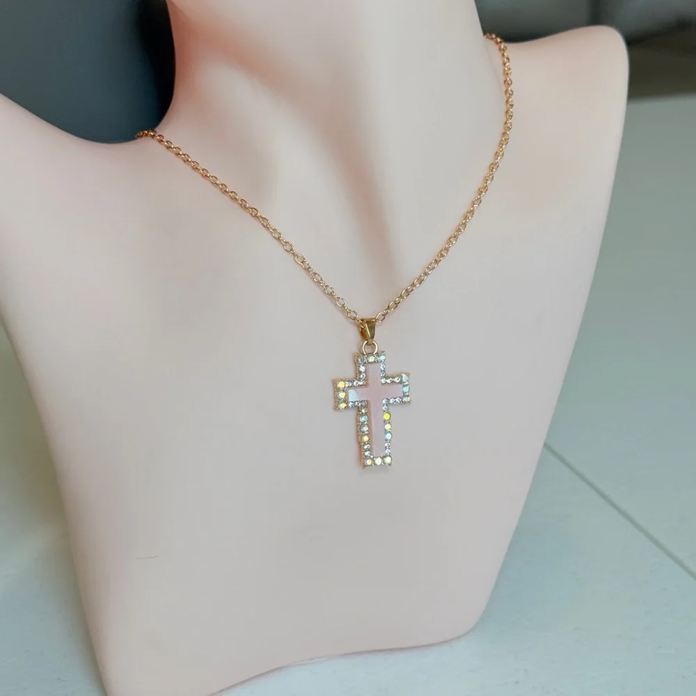 ⚜️ Gold and Silver Cross Pendant Necklace